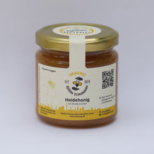 Lade das Bild in den Galerie-Viewer, Heidehonig aus der Lüneburger Heide - geleeartig